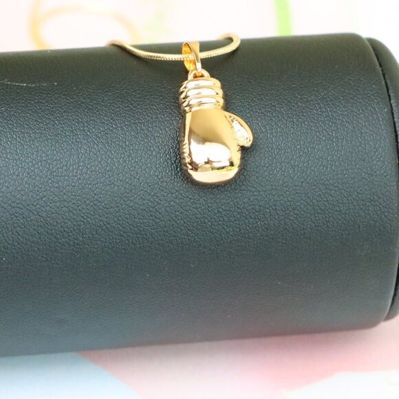 "Boxing Glove Rose Gold Pendant for Sporty Charm, XPPT1285 - Picture 2 of 12